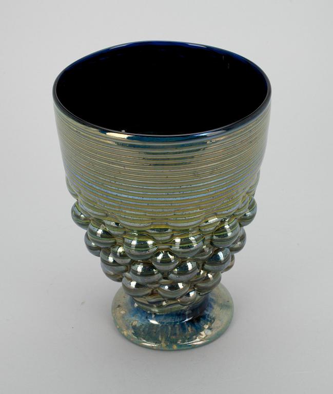 Oiva Toikka, A BOWL. Signed Oiva Toikka, Nuutajärvi Notsjö.