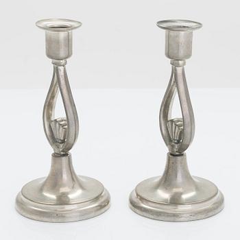 Paavo Tynell, A pair of 1920/30's '8022' candlesticks for Taito.