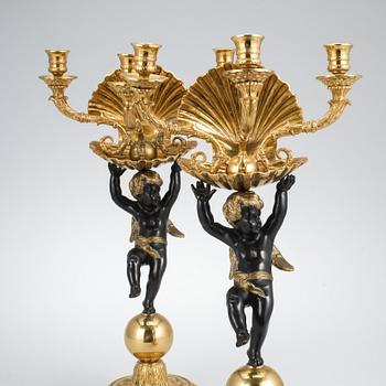 KANDELABRAR, ett par, Louis XVI-stil, 1900-tal.