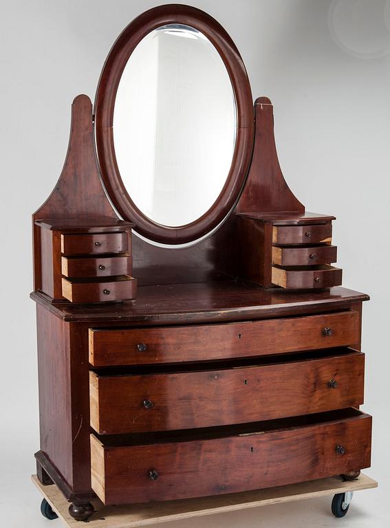 TOILETTEBYRÅ, Mellaneuropa, sekelskiftet 1800/1900.