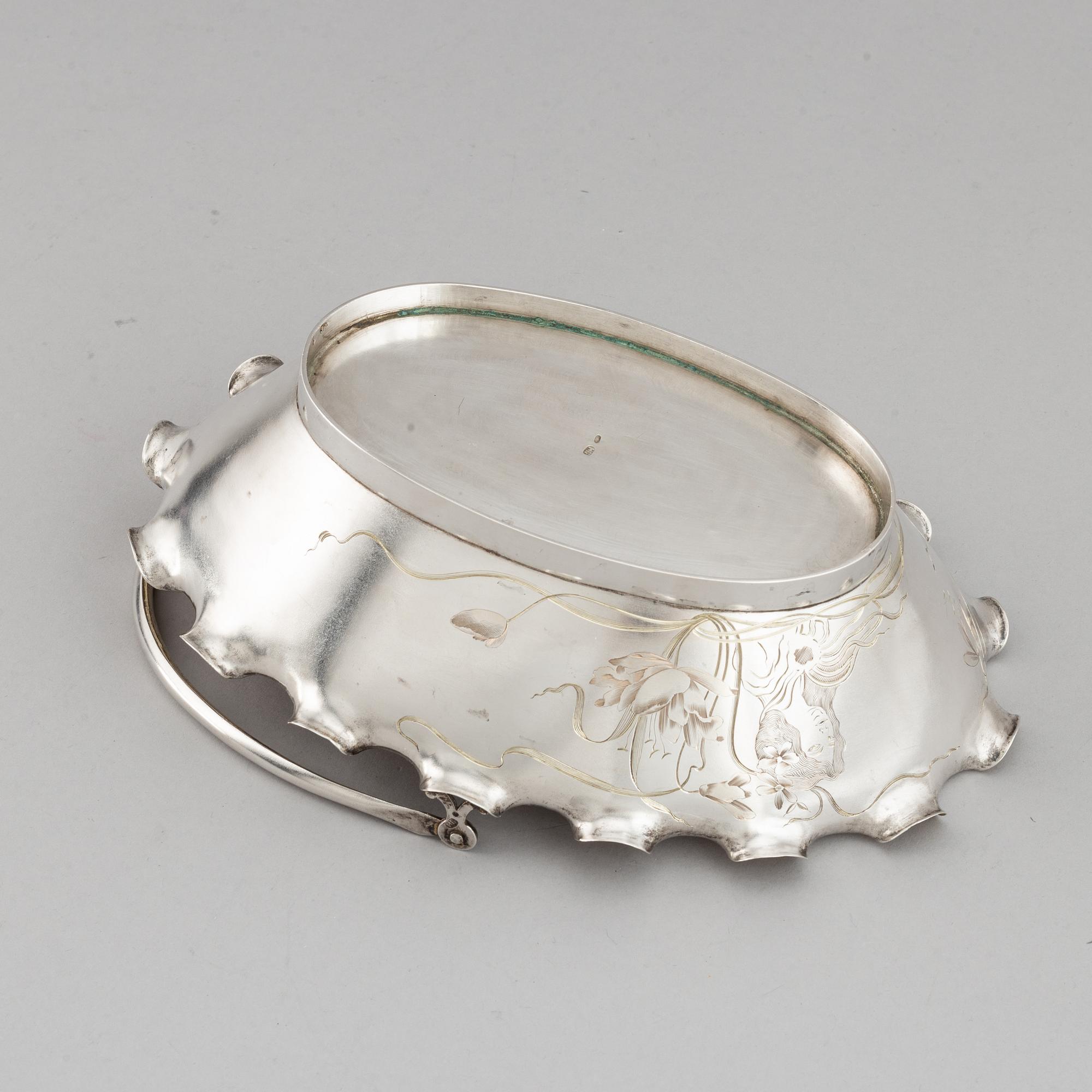 A Russian early 20th century parcel-gilt silver basket, unidentified makers mark, Moscow 1899-1908.