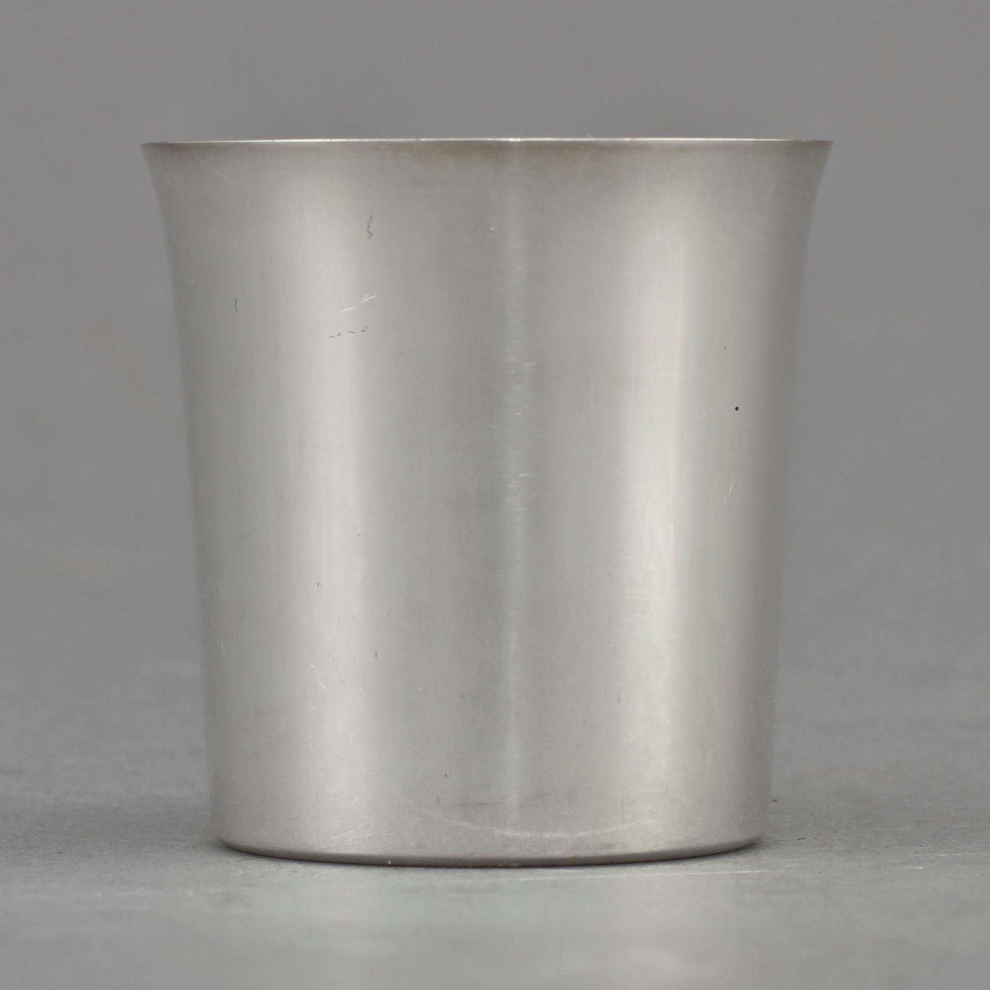 PUNCHMUGGAR, 8 st, silver, K & EC, Ceson, Göteborg, 1964. Vikt 194 g.