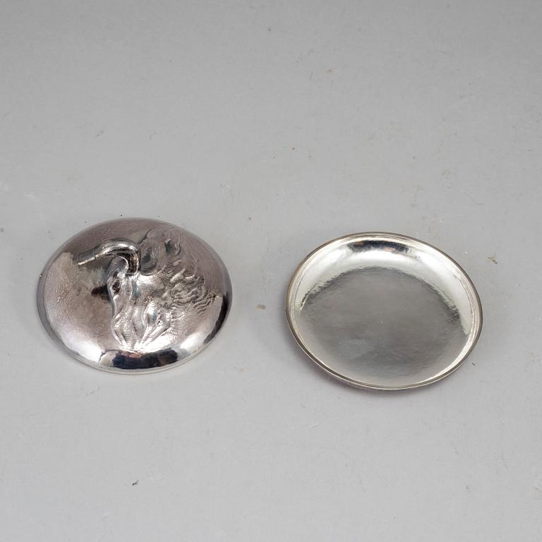 A Sterling silver box by Olle Ohlsson, Stockholm, 1983.