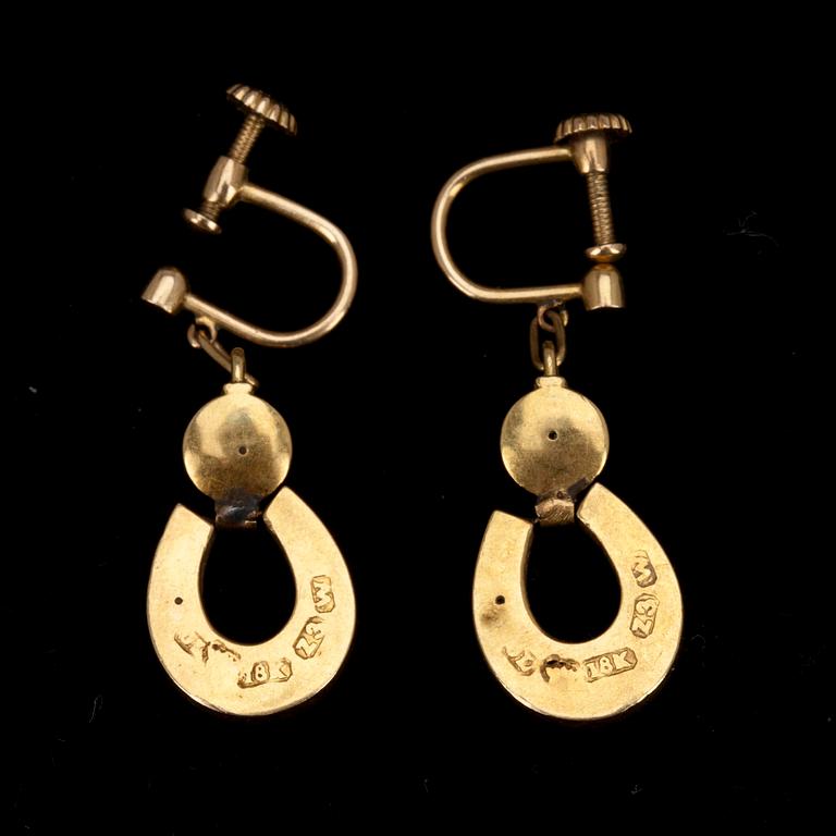 ÖRHÄNGEN, 18k guld, Wiborg 1881. mästarstämpel OL. Vikt ca 3 g.