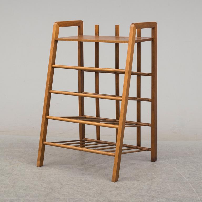 a "Mozart" magazine stand by Gemla in the second half of the 20th century.