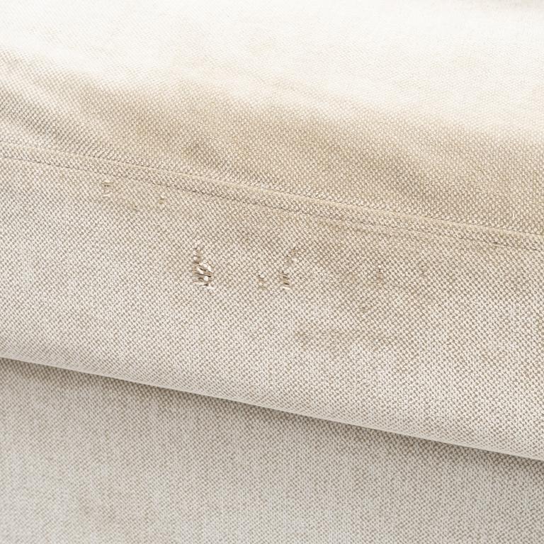 A sofa, Eilersen, 21st Century.