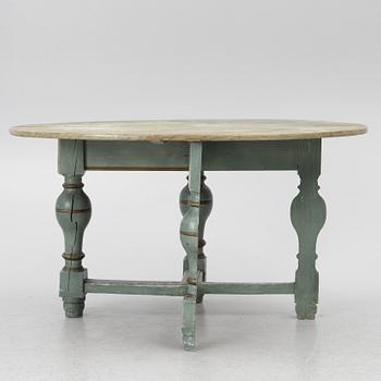 Drop-leaf table, 18th century.