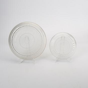 Oiva Toikka, a set of 7 + 13 pcs of glass plates "Kastehelmi" Nuutajärvi Finland later part of the 20th century.