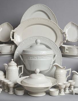 SERVIS, 266 delar, porslin. Berlin. 1800-tal.
