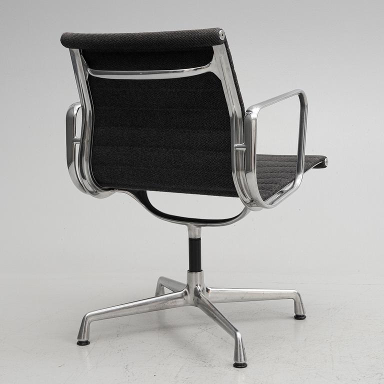 Charles & Ray Eames, armchair, model EA 108, Vitra.