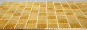 Barbro Nilsson, matto, "Gyllenrutan", knotted pile in relief, ca 381,5 x 259,5-269 cm, signed AB MMF BN.