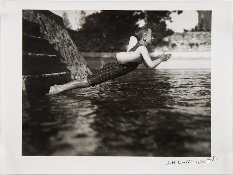 Jacques Henri Lartigue, photograph signed.