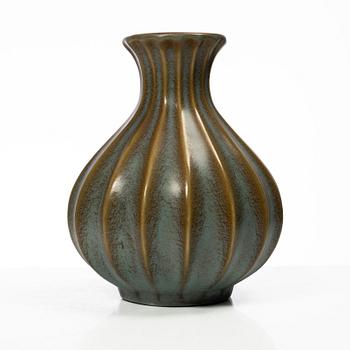 Ewald Dahlskog, a "Runa" vase, Bo Fajans, Gävle, 1930s.