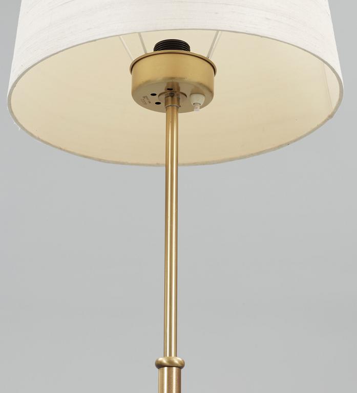 GOLVLAMPA, mässing, modellnr 2326, Josef Frank, Firma Svenskt Tenn.