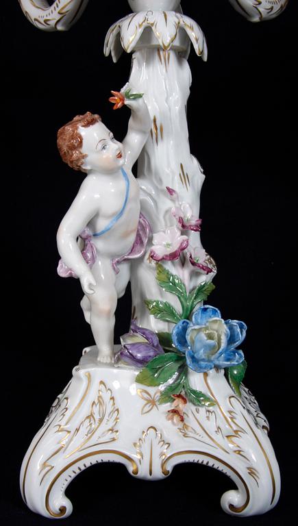 KANDELABRAR, ett par, porslin, Dresden.