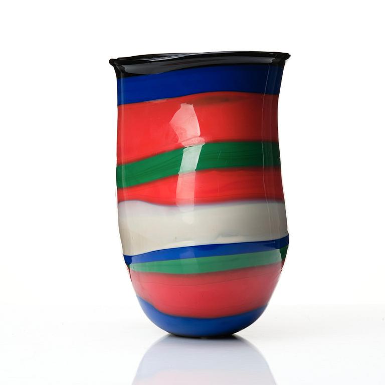 Gunnar Cyrén, a glass vase, Orrefors, Sweden, 1989.