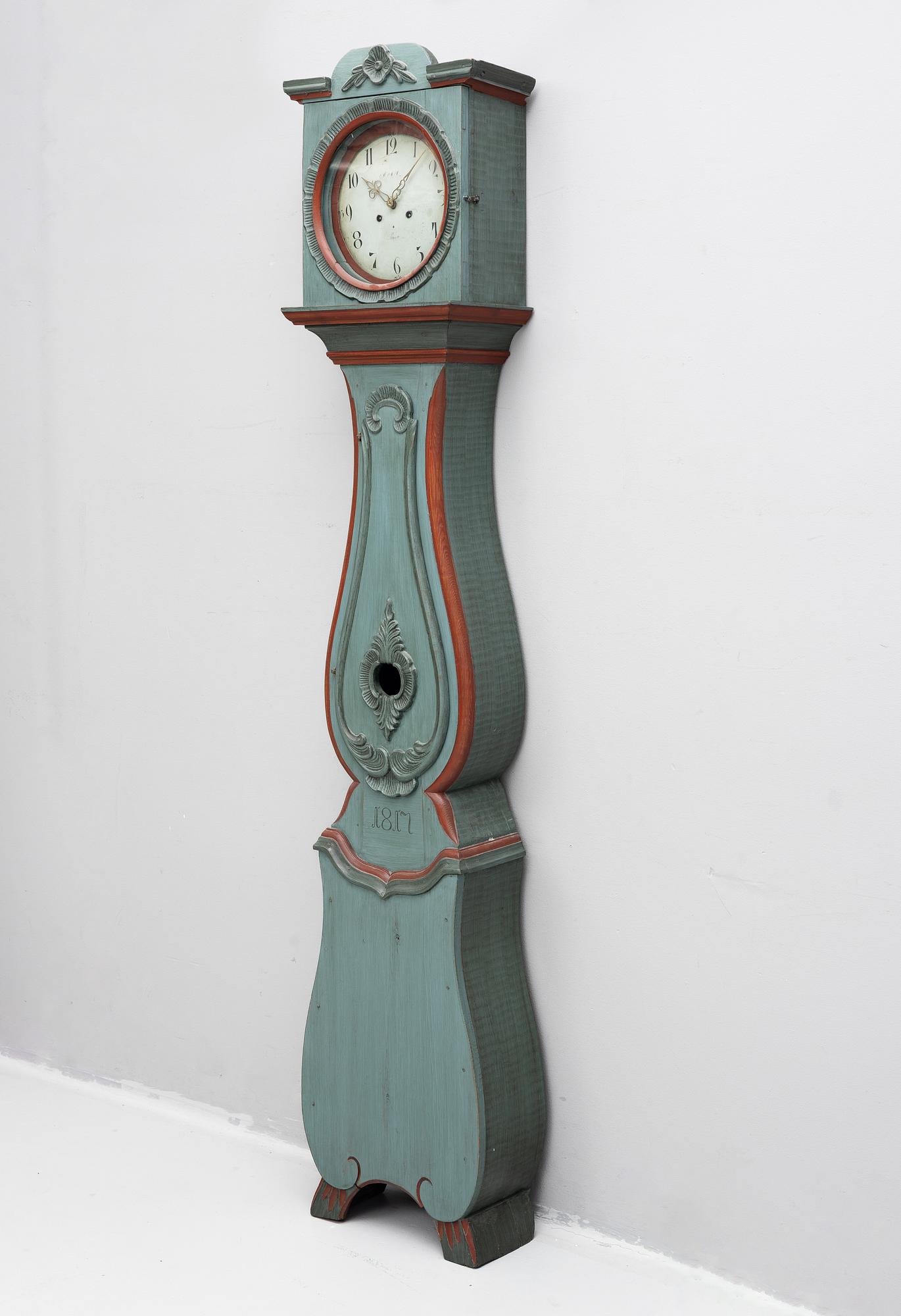 Longcase clock, folk art, 18th/19th century.