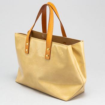 LOUIS VUITTON, a 'Vernis Reade PM' bag.