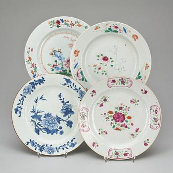 TALLRIKAR, porslin, 4 st, Kina, Qianlong 1736-1795.