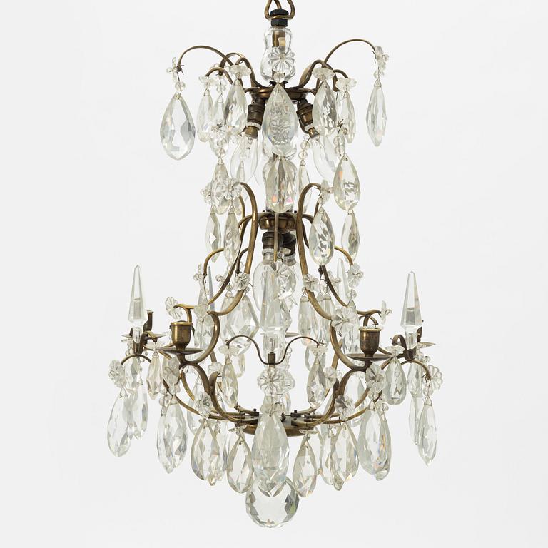 A Rococo style chandelier, early 20th century.