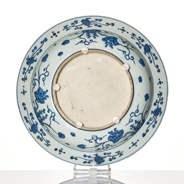 A large blue and white 'deer and pine' charger, Ming dynasty, 16th century.