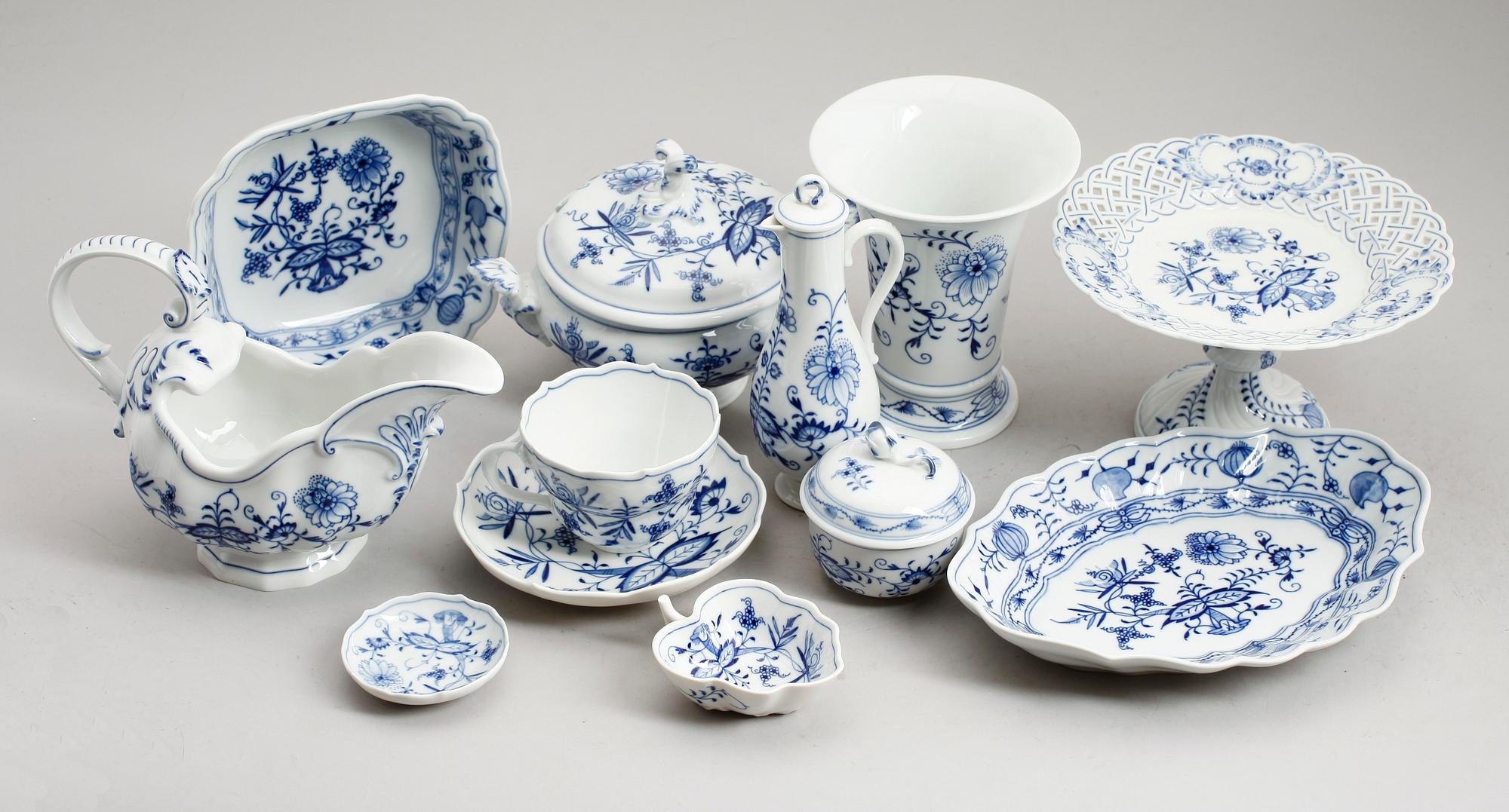 SERVISDELAR, 11 delar, porslin, Meissen, 1900-talets mitt.