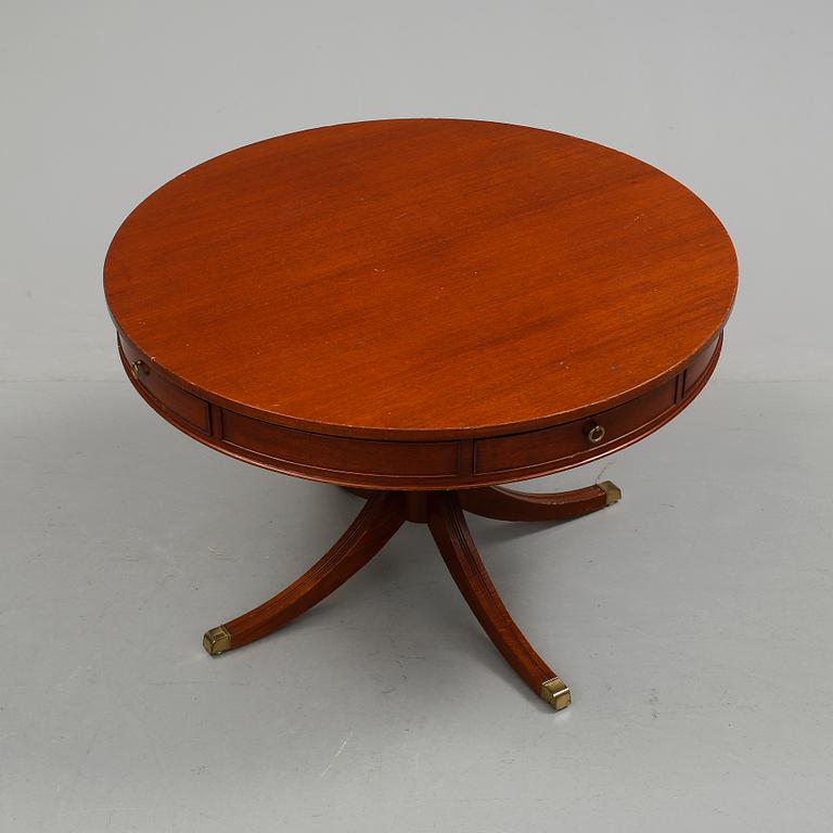 KARUSELLBORD, Nordiska Kompaniet, 1900-tal.