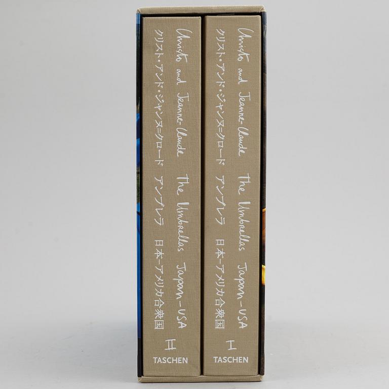 CHRISTO & JEANNE-CLAUDE, 2 volume book project with fabric application. Published in 1998.