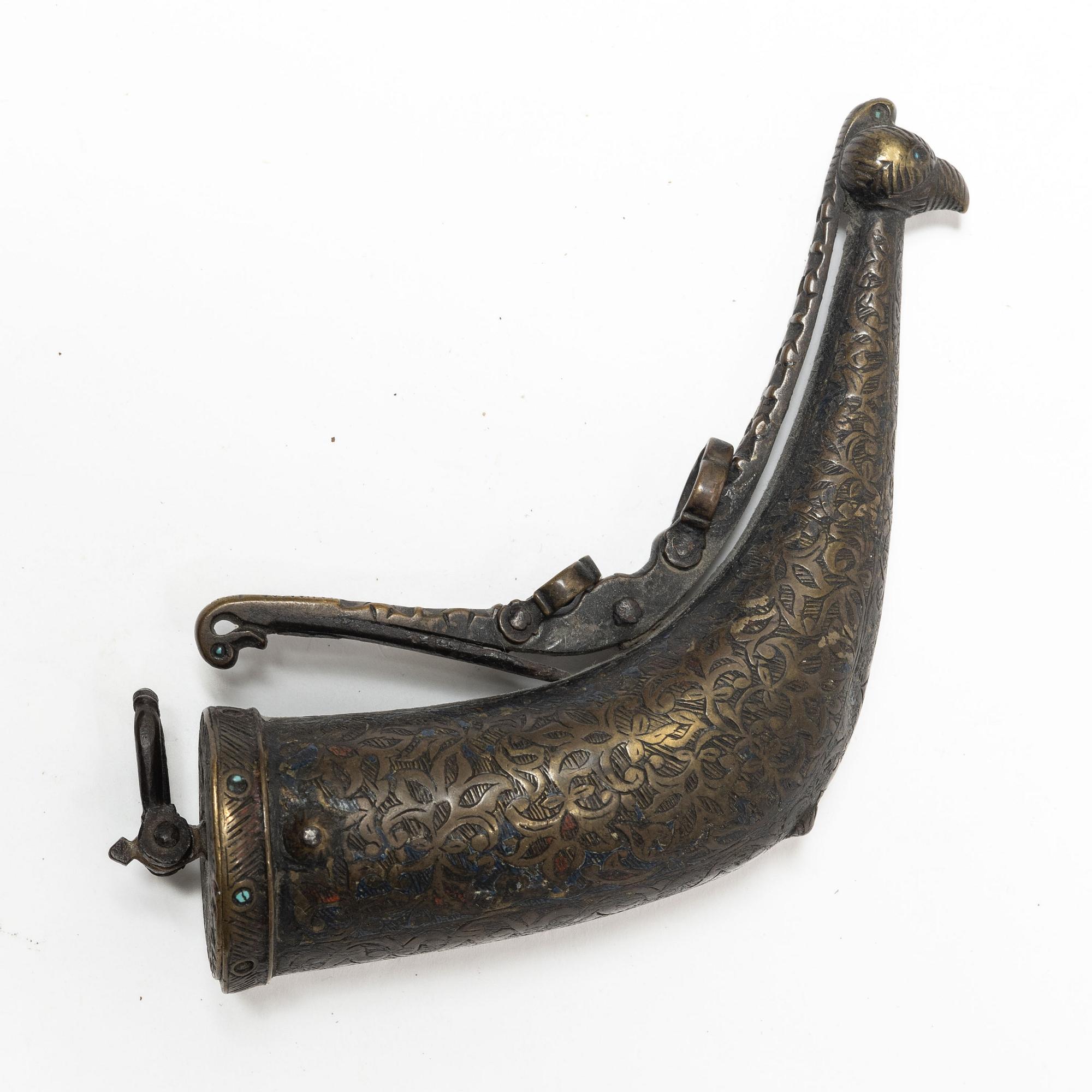 A Persian powderhorn, 18th/19th century.