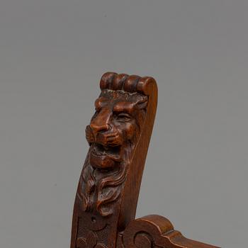 KARMSTOL, 1900-talets slut.