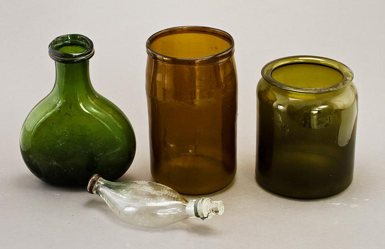 PARTI GLAS, 4 delar, 1700/1800-tal.