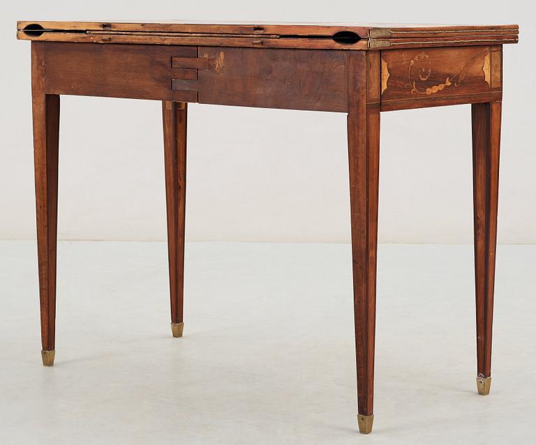 A Russian 1780's card table, probably made in St Petersburg in Christian Meyer's workshop by one of his pupils.