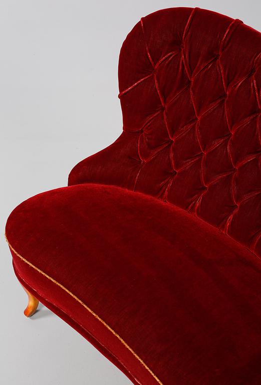 SOFFA samt FÅTÖLJ, omkring 1900-talets mitt.