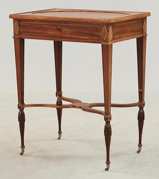 A late Gustavian early 19th century table by L. Qvarnberg, master 1801.