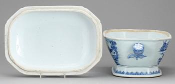 TERRIN med LOCK, porslin, Kina, Qianlong (1736-1795).
