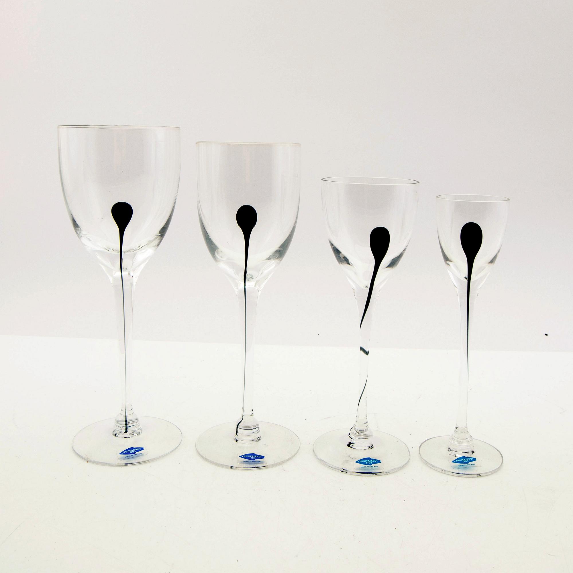 Heikka Orvala, glasservis, 42 st, "Taika", Nuutajärvi/ Arabia Finn Crystal, Finland, 1900-tal.