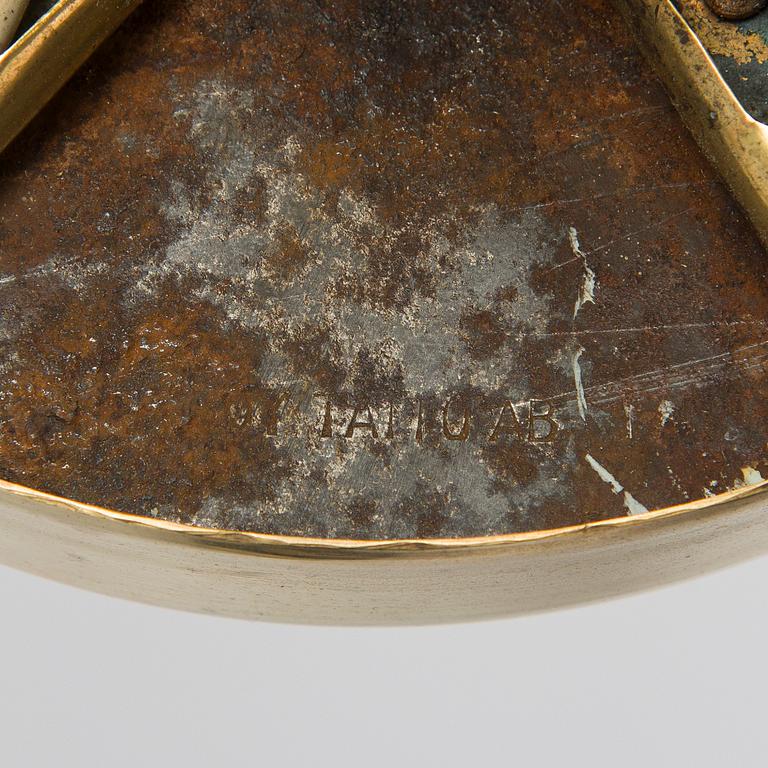 Paavo Tynell, A 1930s ceiling light for Taito.