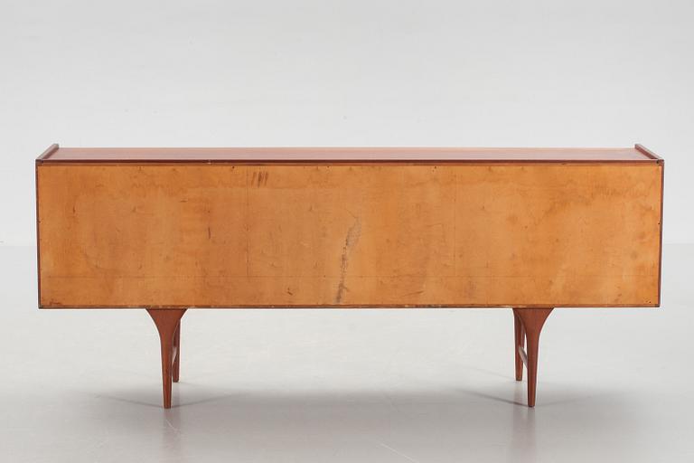 SIDEBOARD,  Seffle Möbelfabrik, Svante Skogh. 1900-talets mitt.