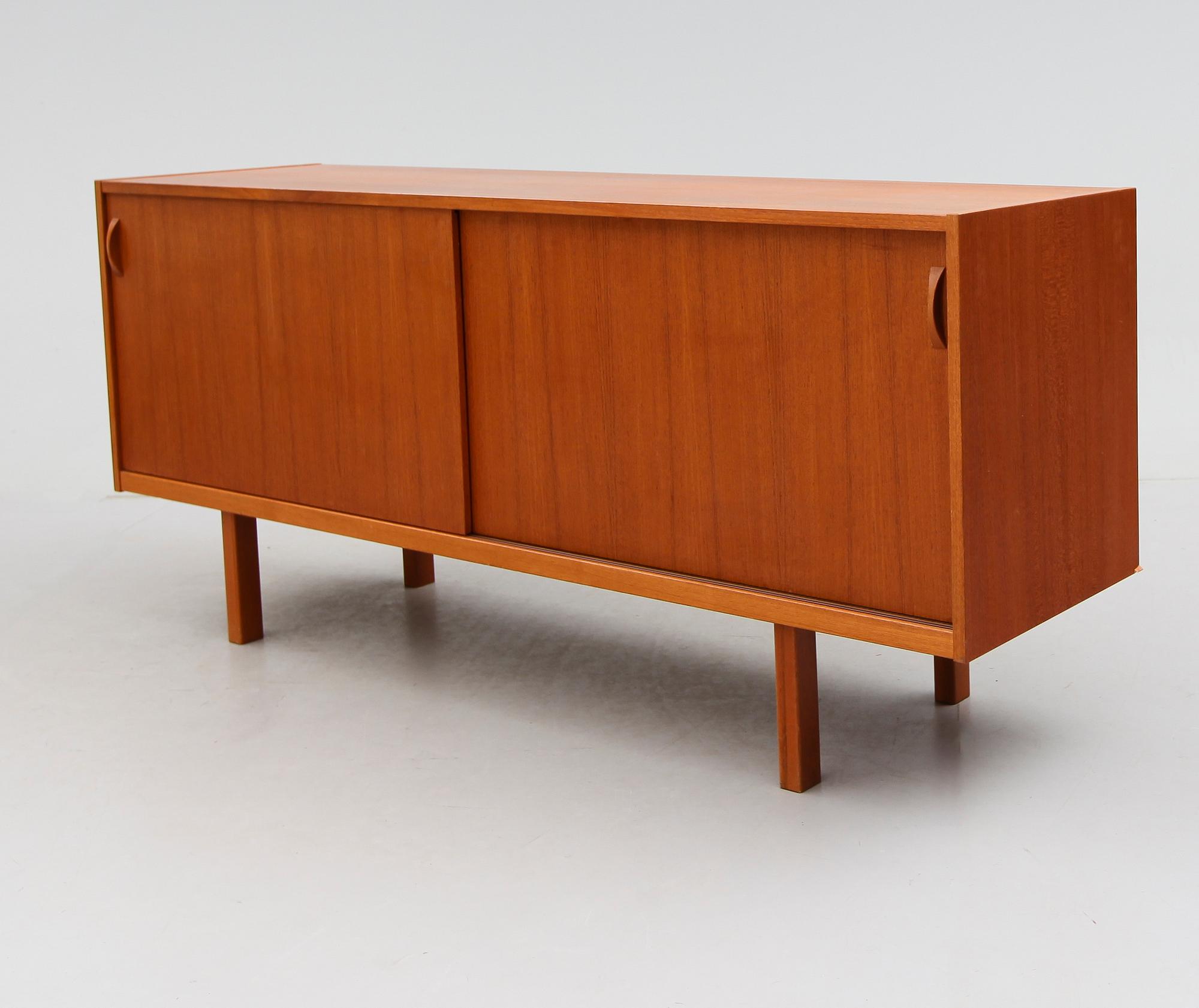 SIDEBOARD, 1900-talets andra hälft.