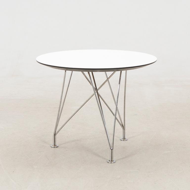 Kenneth Bergenblad, likely, coffee/side table "Spider" for DUX, late 20th century.