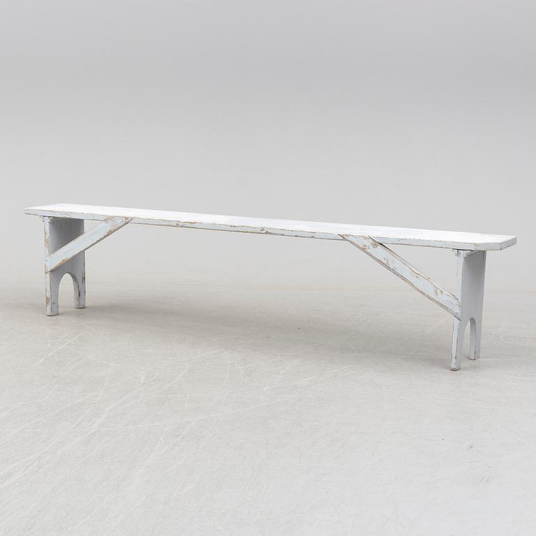 A painted bench from around year 1900.