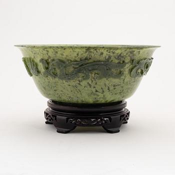 A large green dragon bowl, China, 20th Century.