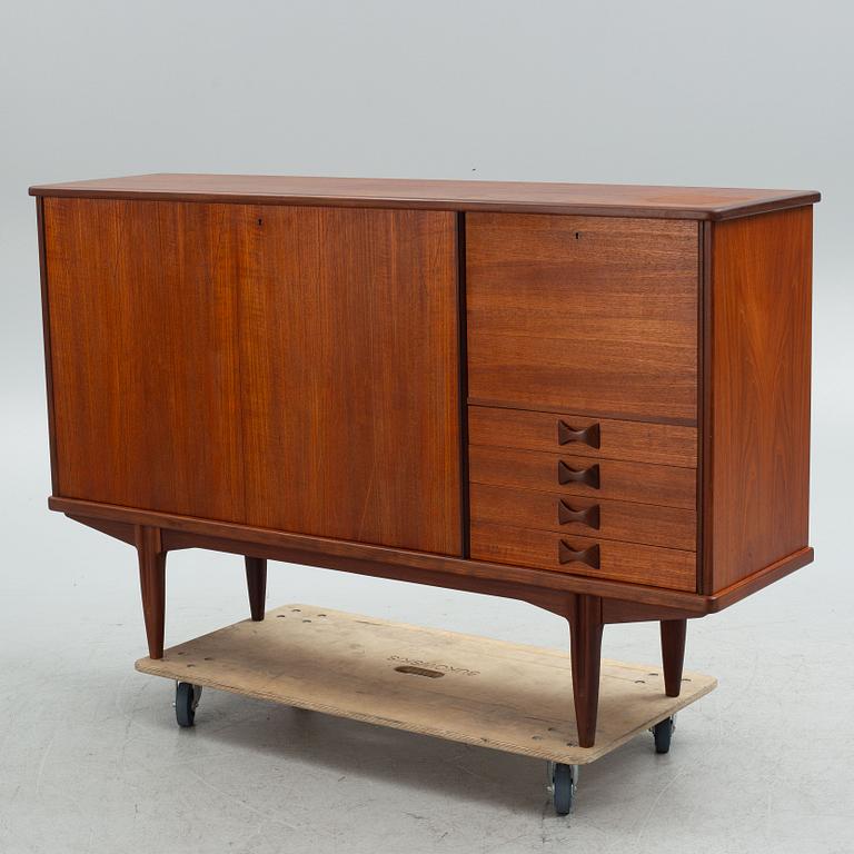 Svante Skogh, a sideboard from the 'Rosetto' series, ABRA-möbler, Smålands Taberg, 1950's/60's.