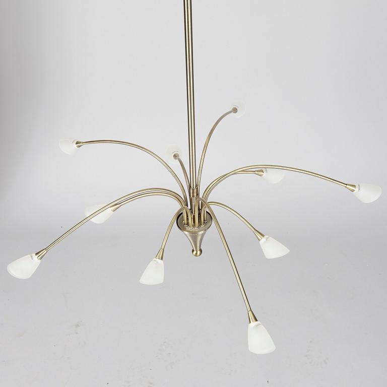 TAKLAMPA, 2000-tal. Höjd 106 cm.