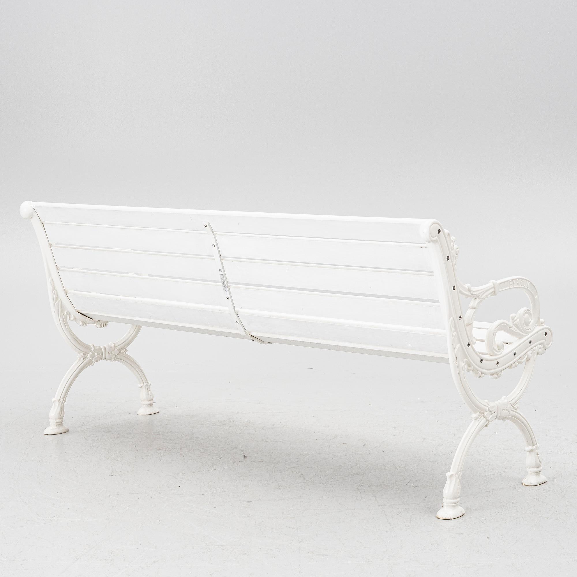 Trädgårdsgrupp, 4 delar, Byarum, 1900-talets andra hälft.