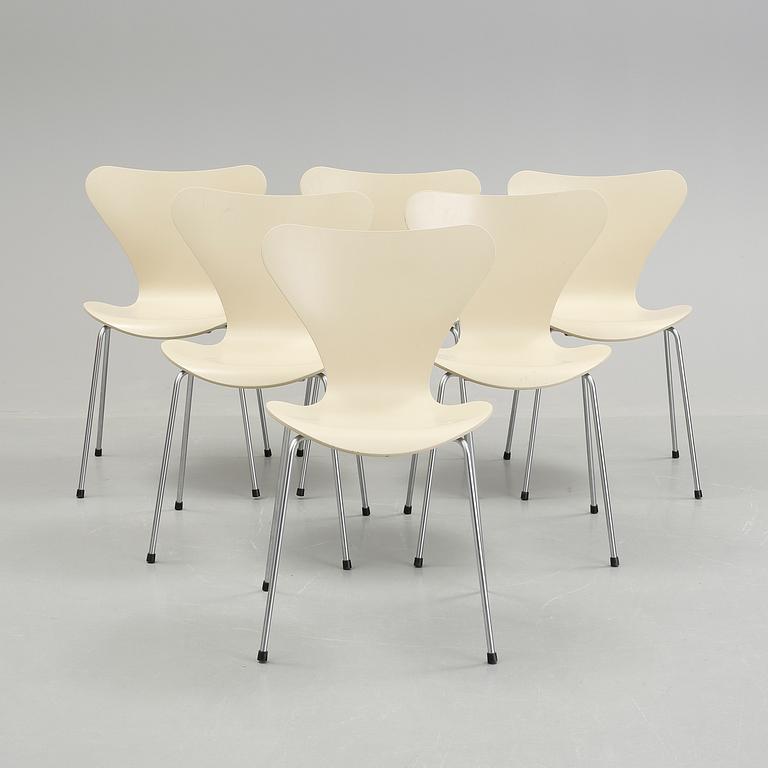STOLAR, 6st. "Sjuan", Arne Jacobsen, Fritz Hansen.