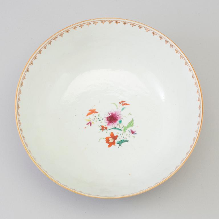 SKÅL, kompaniporslin. Qingdynastin, Qianlong (1736-95).