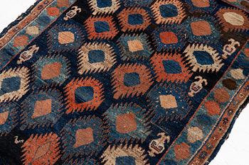 Matta, orientalisk, antik, ca 195 x 130 cm.