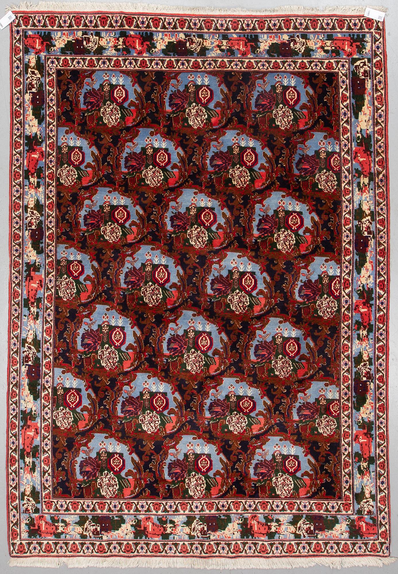 A RUG, old persian, ca 287 x 202 cm.