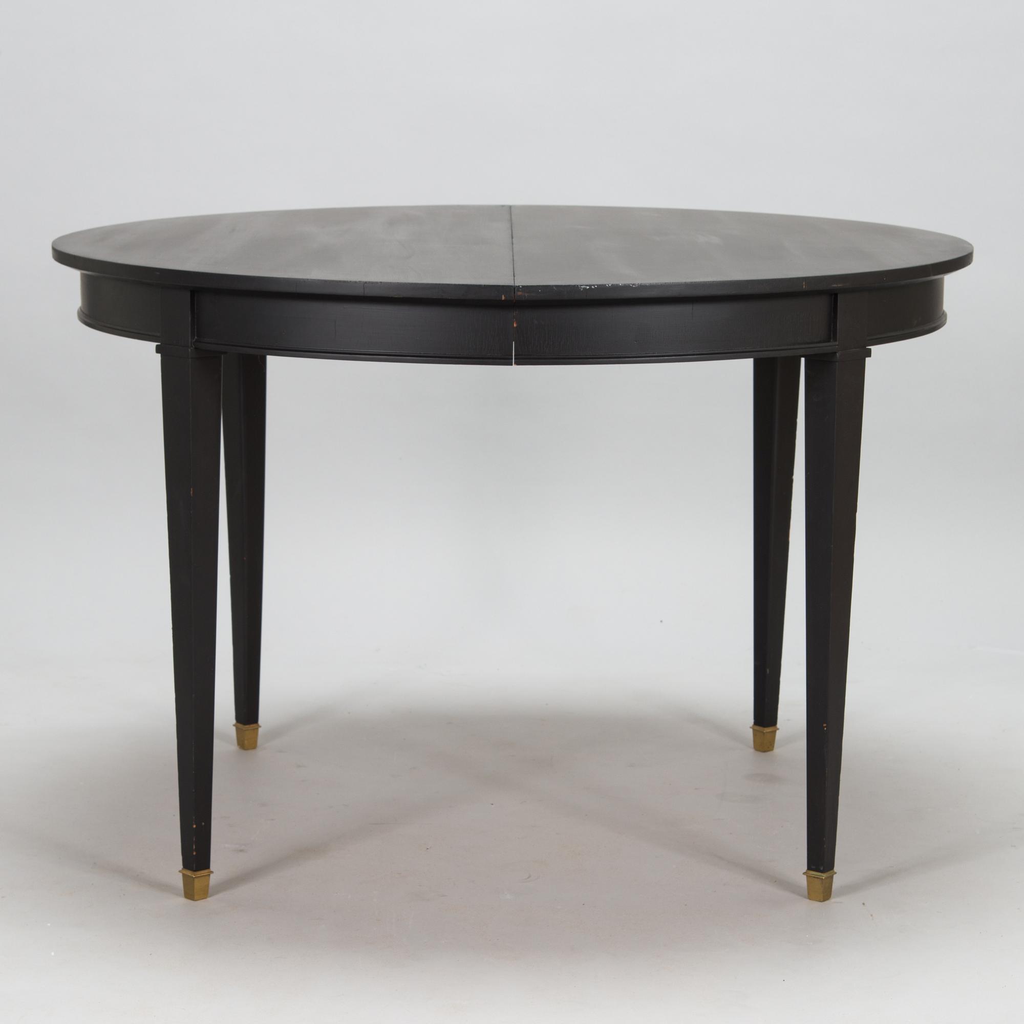 A Gustavian style dining table, second half of the 20th Century.